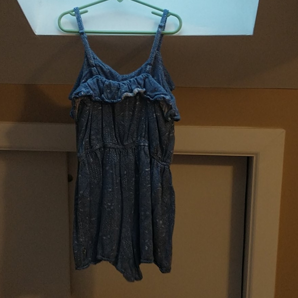 Romper - Picture 2 of 2